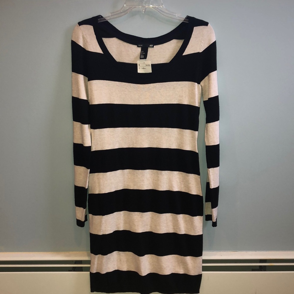 NWT H&M Long Sleeve Dress